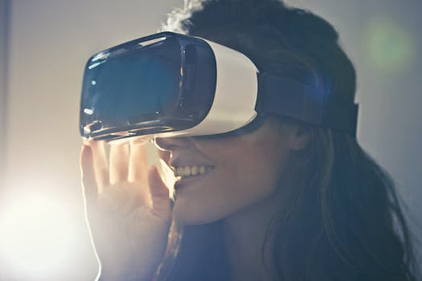 Met virtual reality bril plaats delict kijken Online