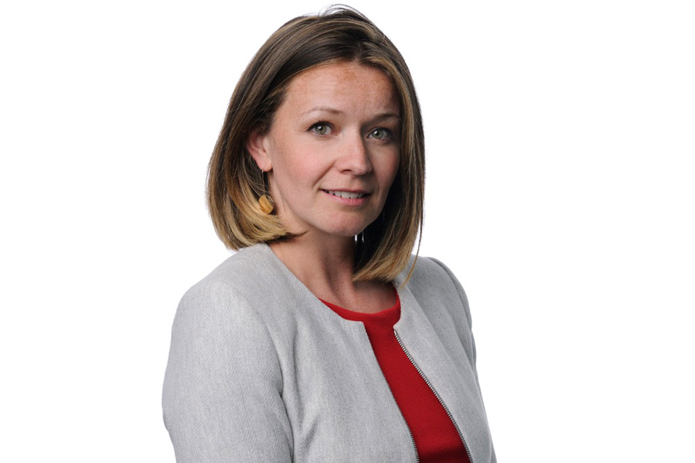 Jacqueline Bell naar Dentons Boekel