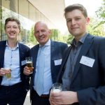 Melvin Hanswijk (Dialogic), Rien de Boer (directeur Juridische Zaken ministerie van Volksgezondheid, Welzijn en Sport) en Bob Jaasma (student Universiteit Utrecht)