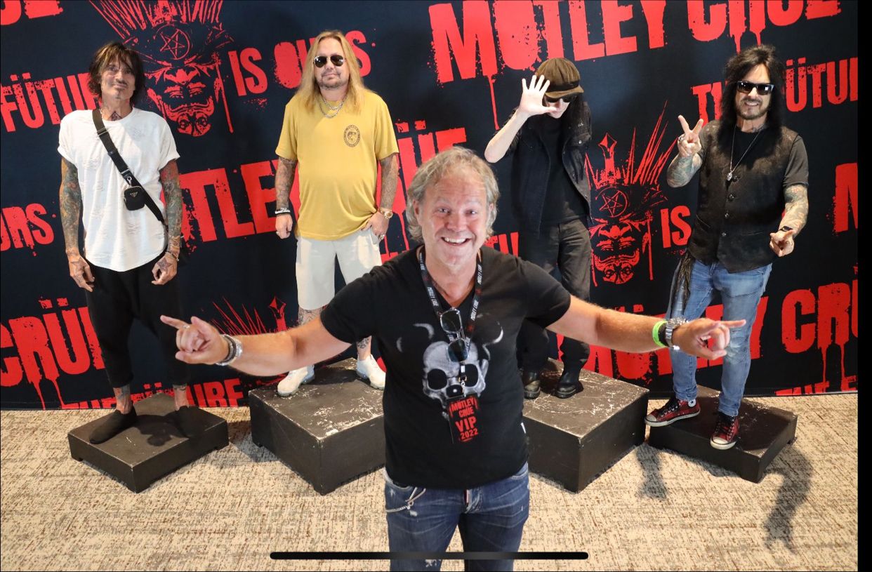 Rob Hendriks over zijn meet & greet met hardrockband Mötley Crüe - Mr. online