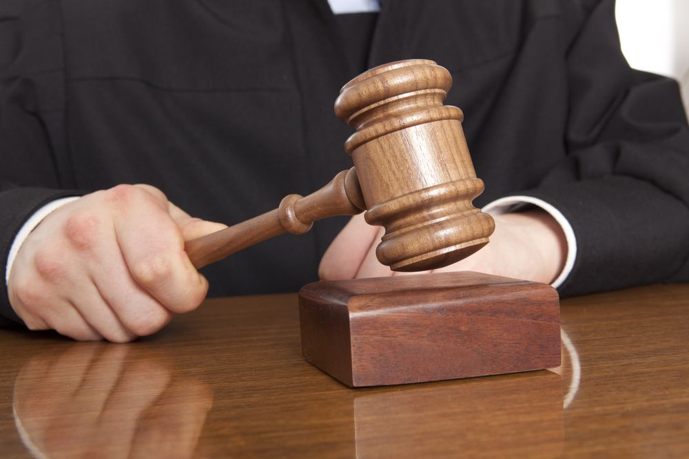 ‘Rechters nauwelijks aansprakelijk voor fouten die ze maken in hun vonnissen’ - Mr. online