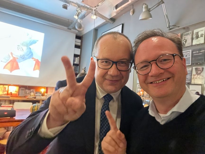 Met Adam Bodnar (inmiddels Poolse minister van Justitie) na zijn verkiezing als senator - 15 oktober 2023 (1)