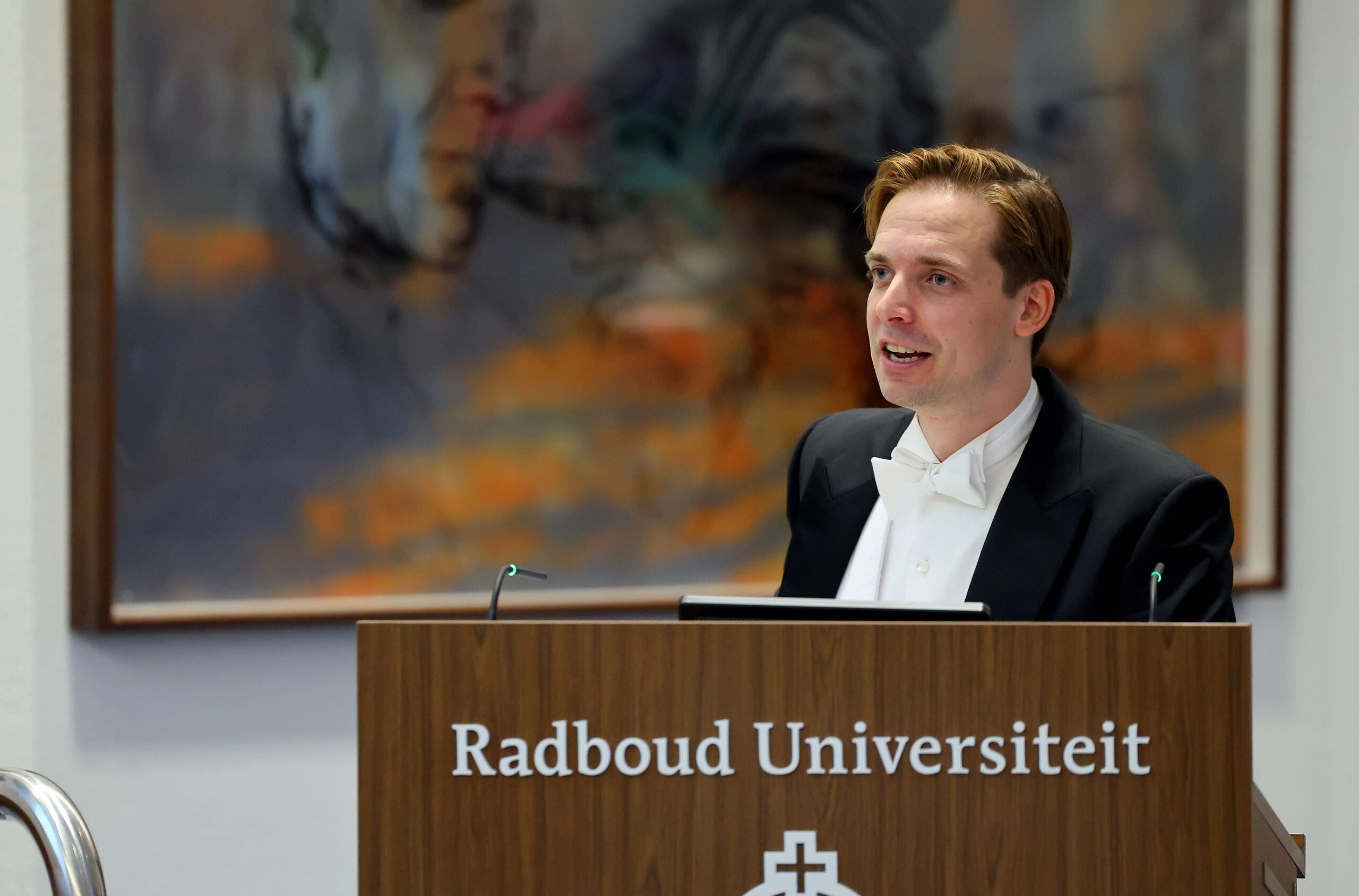 Edsard van der Werf over beleid van de overheid dat ‘betamelijk’ hoort te zijn - Mr. Online