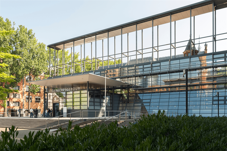 Rechtbank: plaatsen van X-bericht door rechter Borsato-zaak was fout - Mr. Online