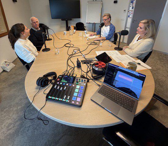 Rechtbanken financieren podcast om werk van de rechter uit te leggen - Mr. Online