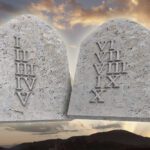 Met tien geboden voor bestuursrecht kunnen rechters en wel even vooruit - Mr. Online