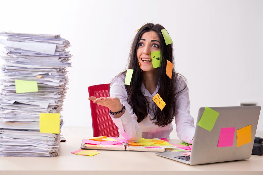 Jonge advocaten voelen niet veel voor partnerschap, vinden werkdruk hoog - Mr. Online