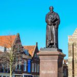 ‘Dagvaarding’ tegen Hugo de Groot is nu ook te lezen in modern Nederlands - Mr. Online