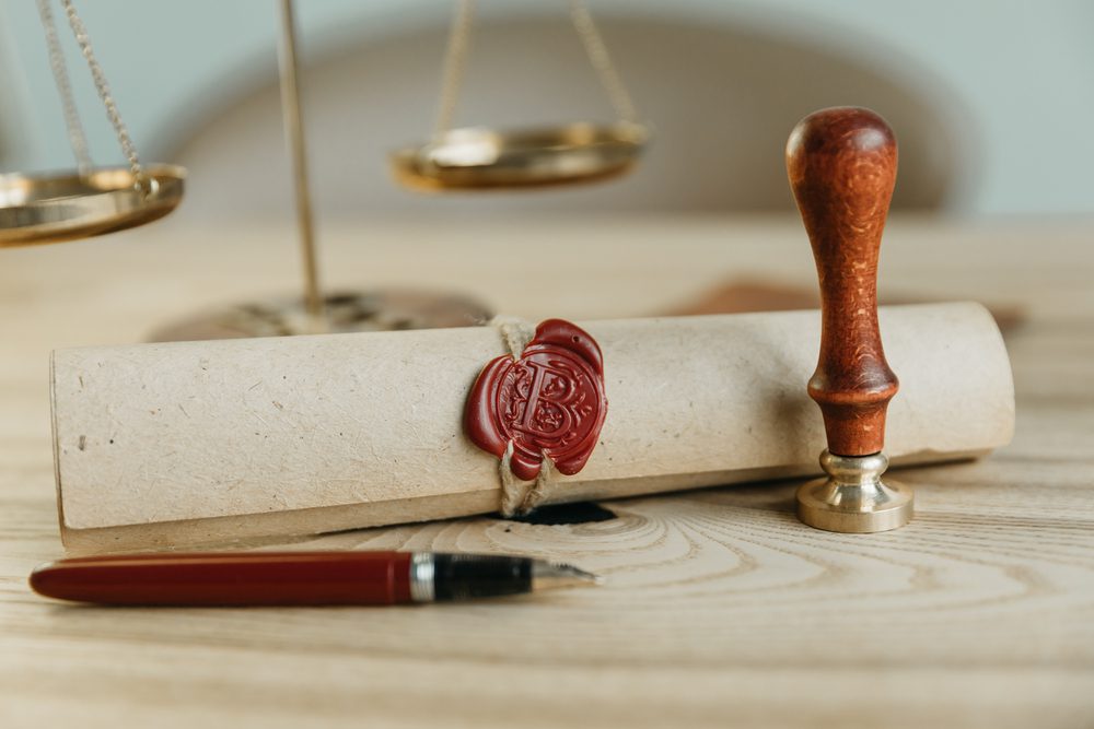 Drie op de tien Nederlanders die baat hebben bij notaris, gaan toch niet - Mr. Online