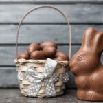 Stibbe moet van rechter door het stof na conflict over paasbonbons - Mr. Online