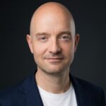 Van topjurist naar chipbouwer: Douwe Groenevelt verwacht dat grote kantoren eigen AI gaan bouwen - Mr. Online