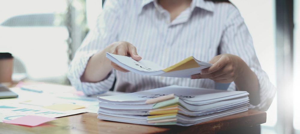 Kabinet wacht evaluatie Woo niet af en bereidt inperking recht op informatie voor - Mr. Online