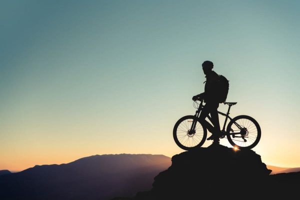 Notaris wordt kandidaat-notaris, maar eerst een fietstocht van drie maanden - Mr. online