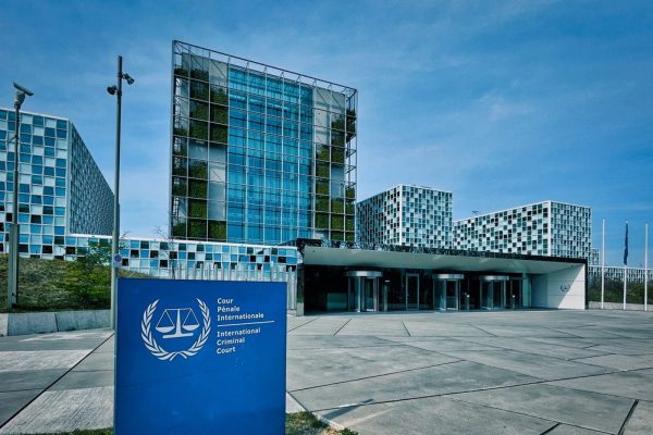 ‘Europese rechtersorganisaties moeten vuist maken tegen afbraak ICC door VS’ - Mr. Online
