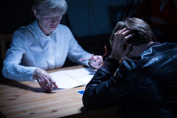 Jeugdstrafrecht moet meer aandacht besteden aan taalproblemen jongeren - Mr. Online