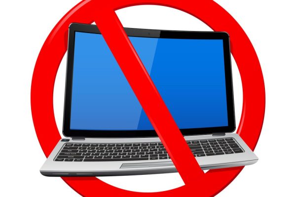 NVvR en NOvA zijn tegen laptopverbod voor advocaat die cliënt in PI bezoekt - Mr. Online