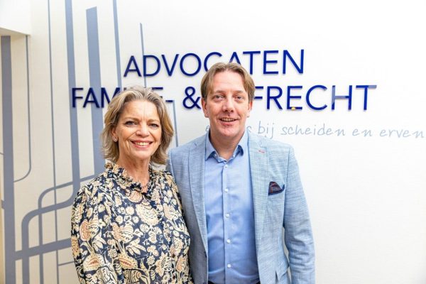 Inge Diepman en Joost Diks (beeld: popuppodcast.studio)
