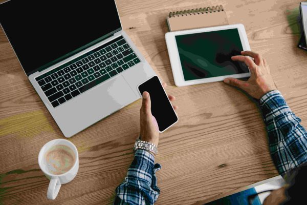 DJI bindt in, advocaat mag toch met twee devices gedetineerde bezoeken - Mr. Online