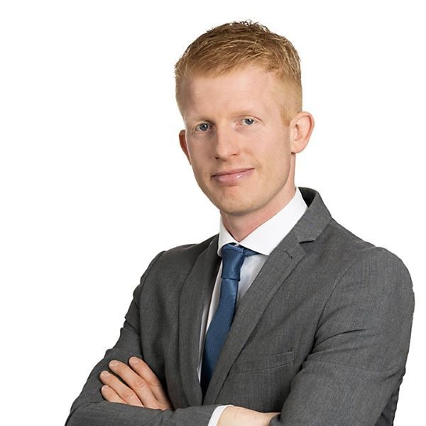 7-600x900-px-verscherpt-Stijl-Advocaten-Bart-Wernik-070322