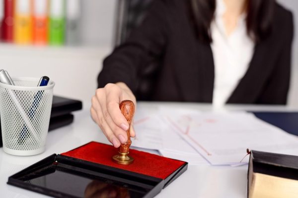 Recordjaar voor notariaat: nog nooit zoveel akten gepasseerd als in 2025 - Mr. Online