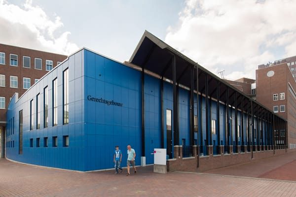 Het gerechtsgebouw in Almelo. Foto Raad voor de rechtspraak