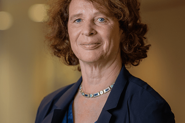 Corinne Schot