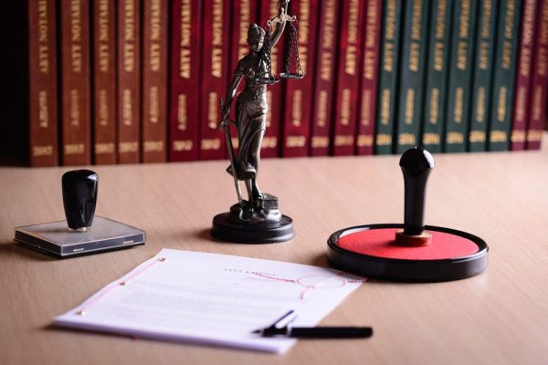 Ministerie houdt pilot sociaal notariaat af, KNB wil juist actie - Mr. Online