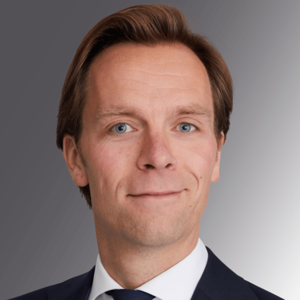 Etienne-Dijkhorst-NewGround-Law-300-dpi