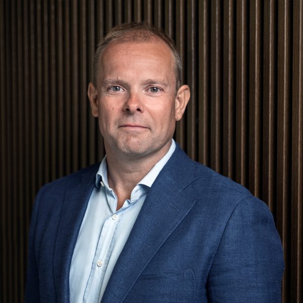 Harmen-Holtrop-Managing-Partner-Loyens-Loeff-600x600