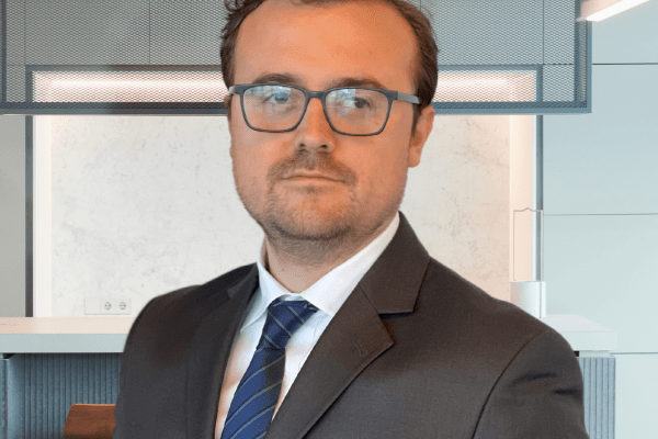 Javier-bredere-achtergrond