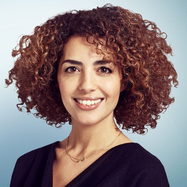 Saloua-Ouchan-Freshfields-Bruckhaus-Deringer