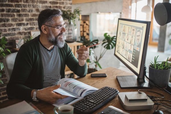 Thuiswerk- zijn al uw medewerkers goed toegerust? - Philips - Mr Onlie