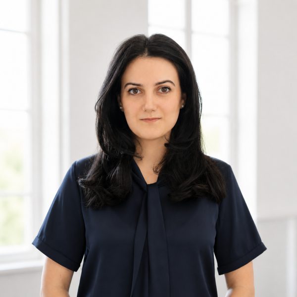 Vinera Martikjan