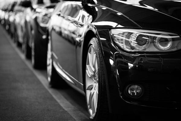 automobiles-automotives-black-and-white-black-and-white-6x4