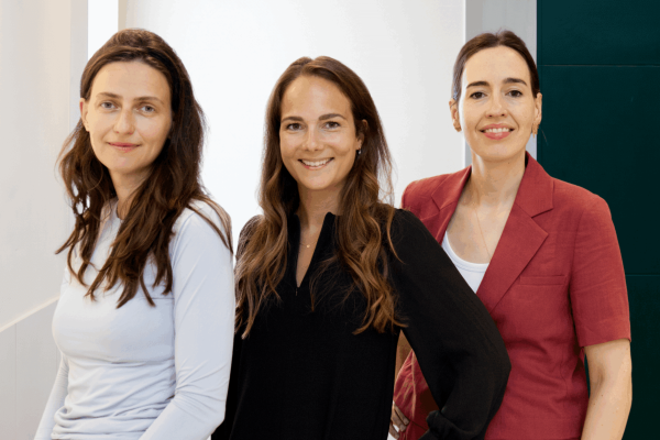 Vlnr: Sophie van Gool, Kirsten Maes en Anna van Duin