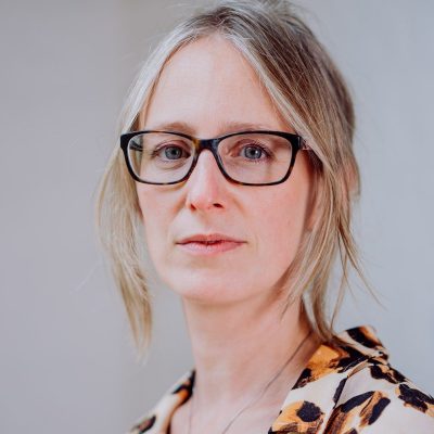 Karin de Vries over idealen en regelrechte grondrechtenschendingen - Mr. Online
